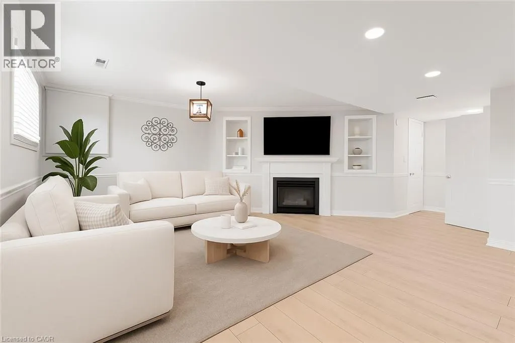 5038 HARTWOOD AV