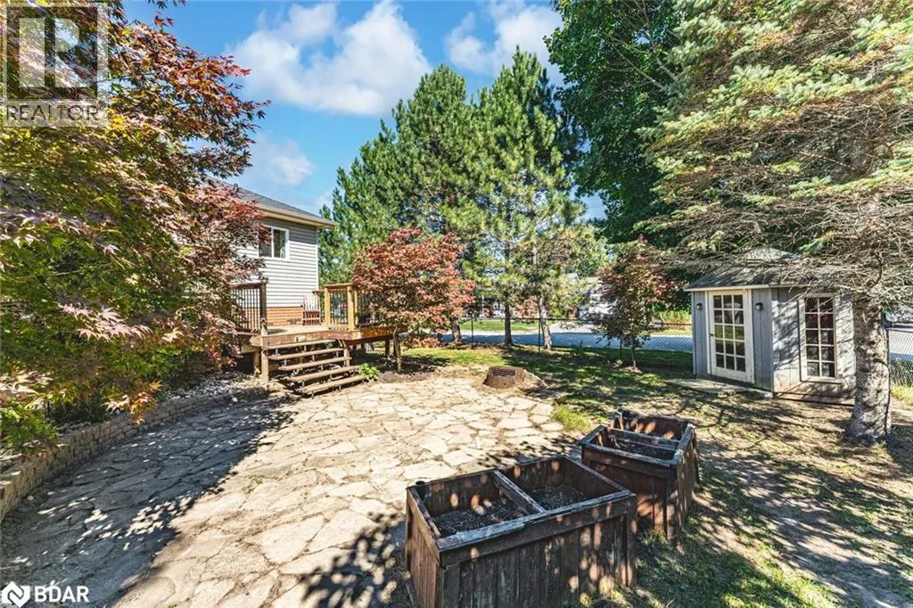 239 SIMCOE Street