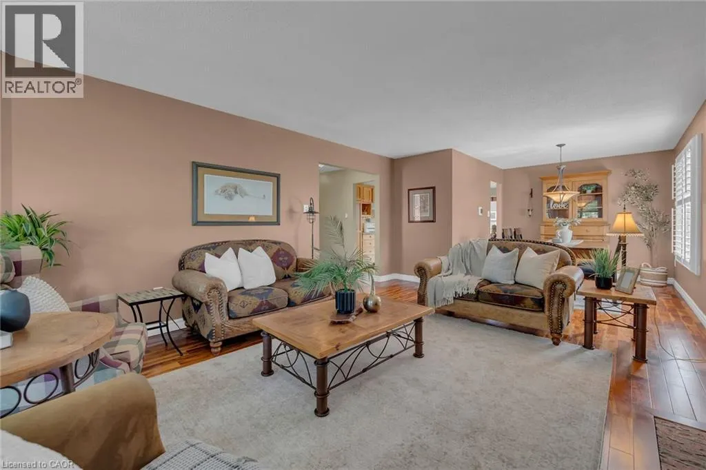 35 HIGHLAND Boulevard