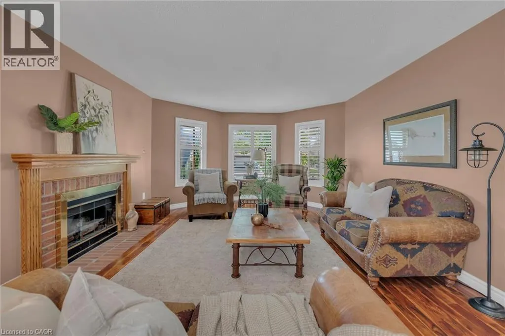 35 HIGHLAND Boulevard