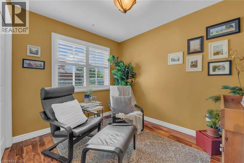35 HIGHLAND Boulevard