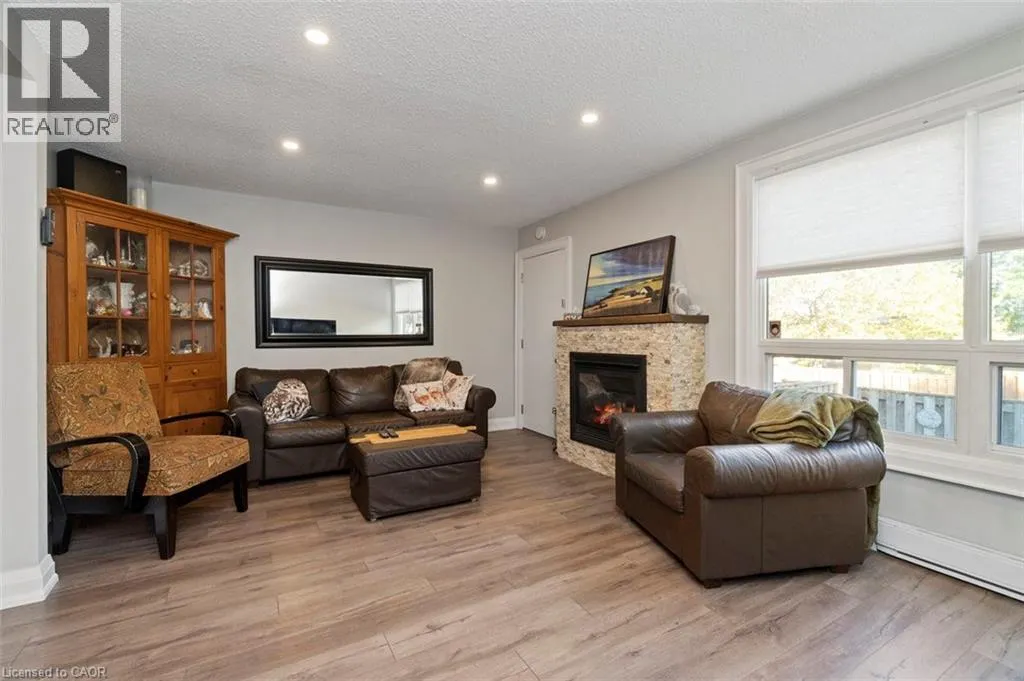 63 FONTHILL Road