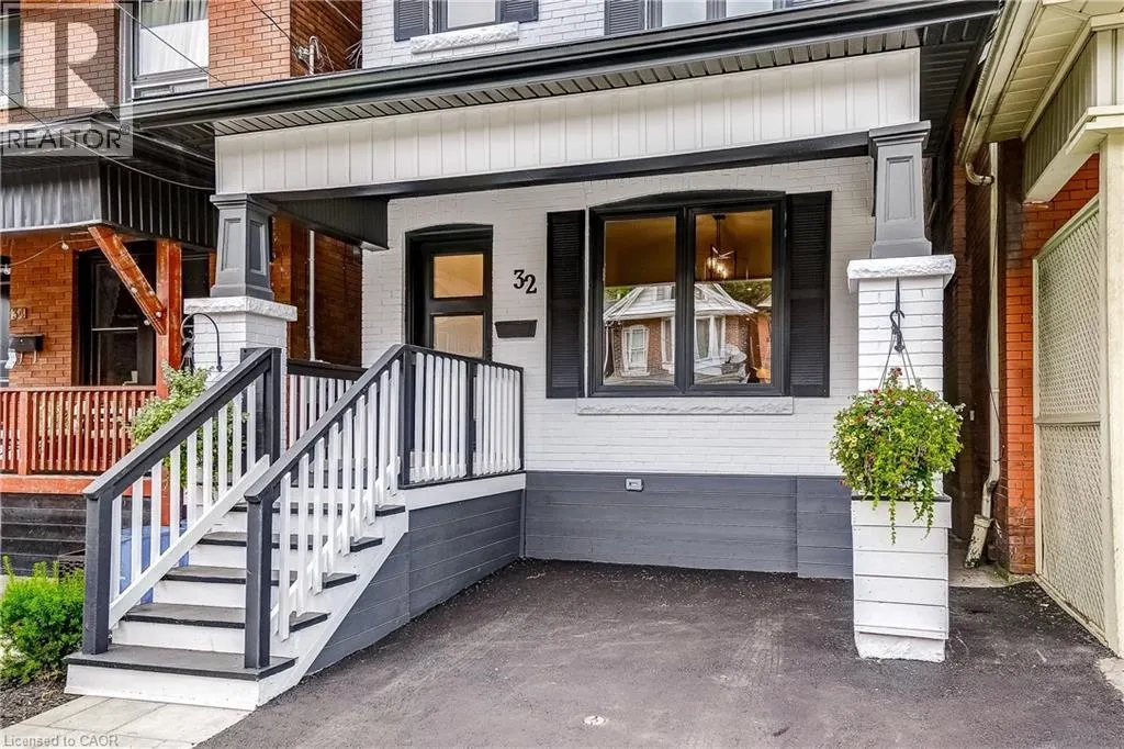 32 CUMBERLAND Avenue
