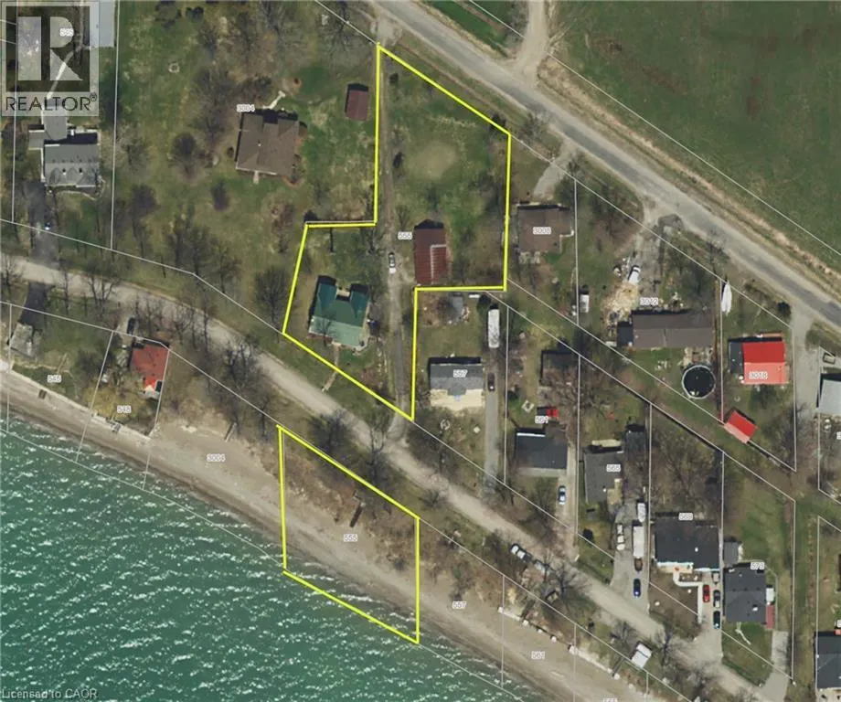 555 EDGEWATER Place