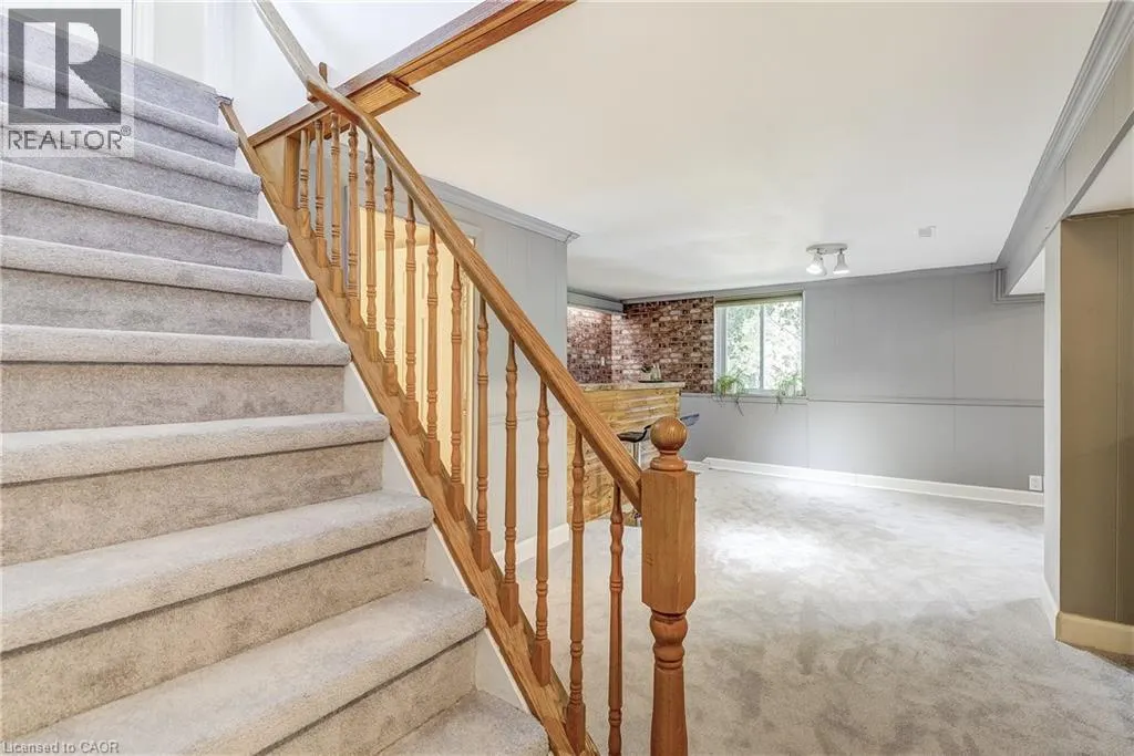1216 DE QUINCY Crescent