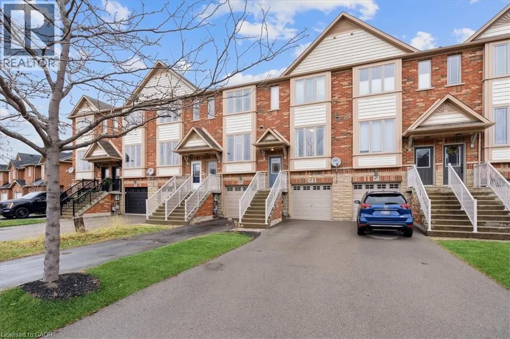 65 WILLOW Lane