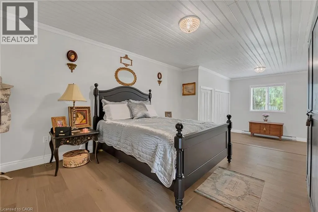 148 LAKESHORE Road