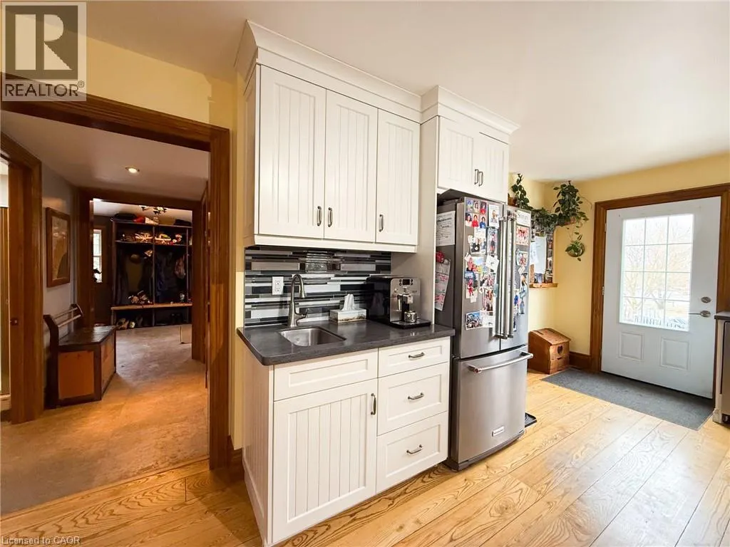 654 CONCESSION 3 Road