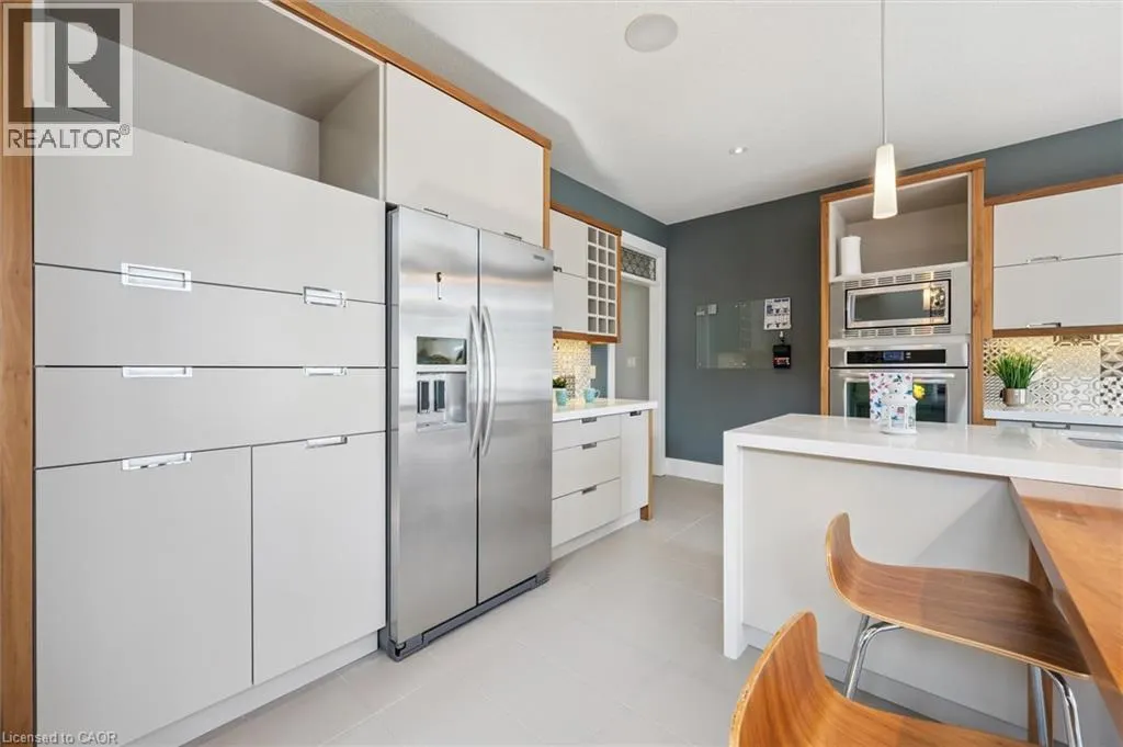 302 GREY SILO Road