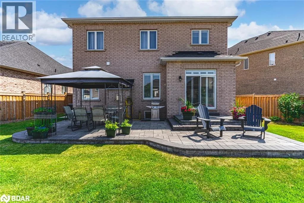 25 COPELAND CRESCENT