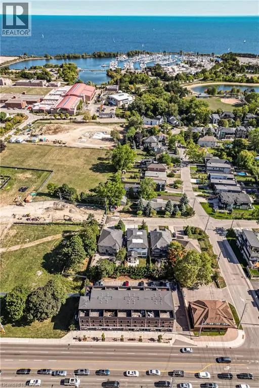 760 LAKESHORE Road E Unit# 207, #207