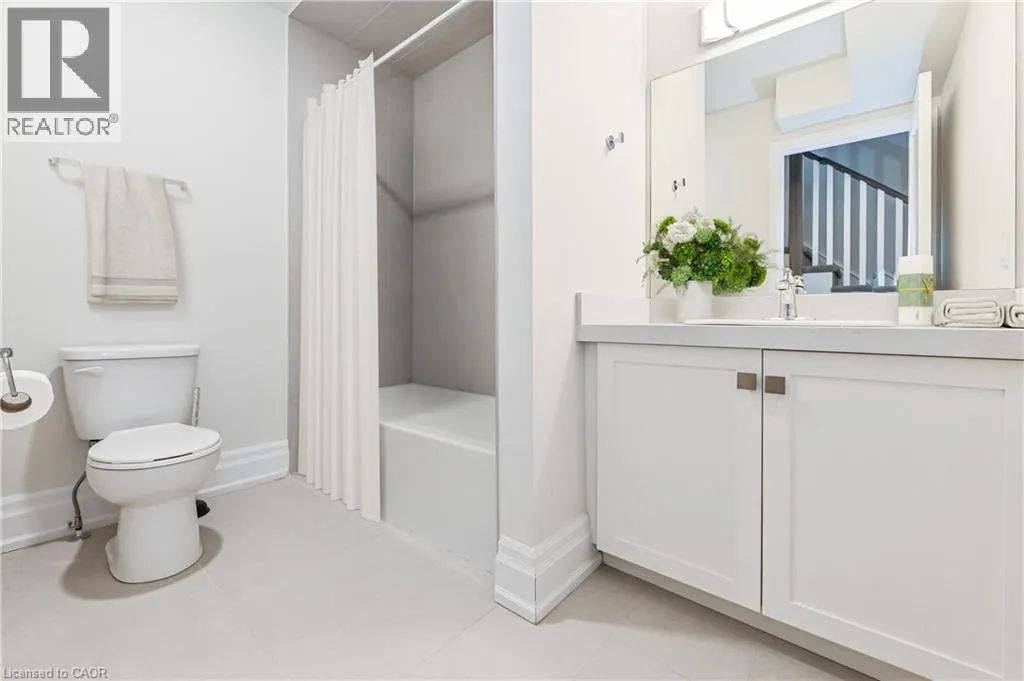 760 LAKESHORE Road E Unit# 207, #207