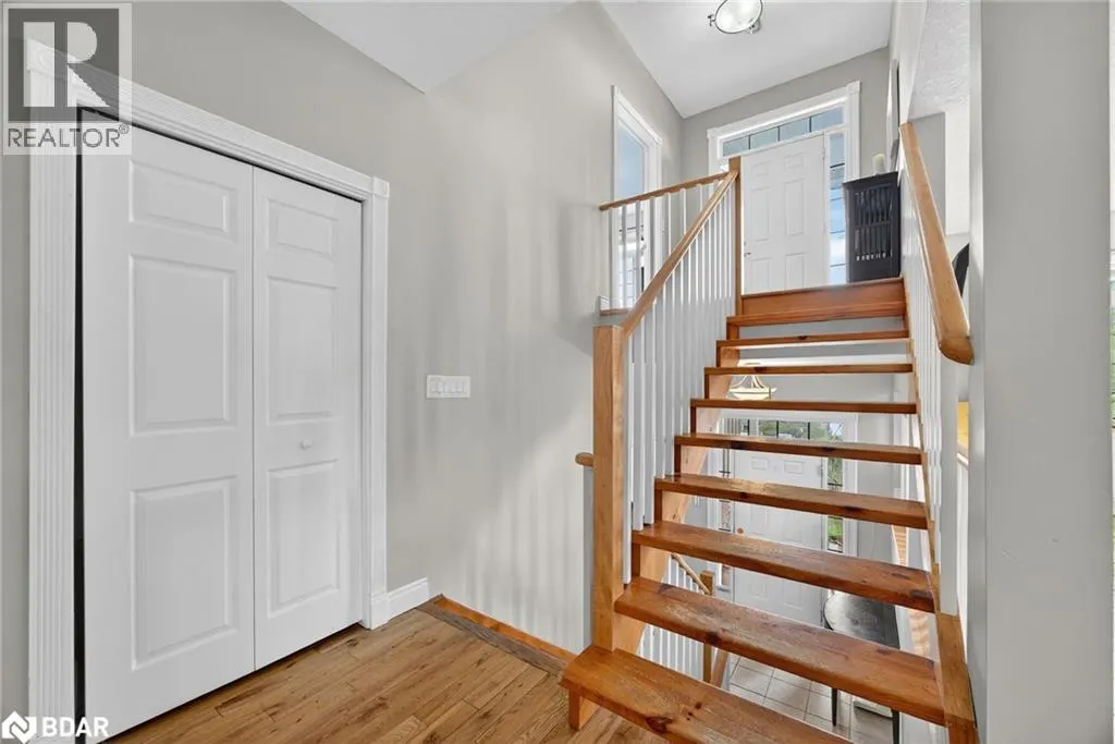 2258 LAKESHORE Road E
