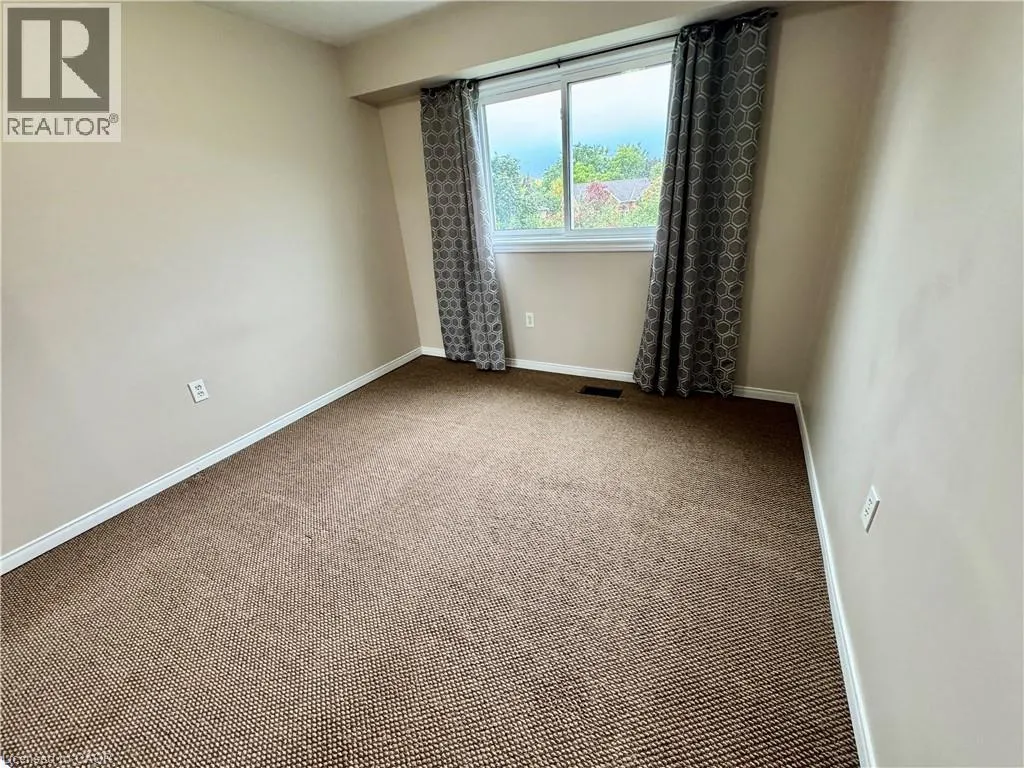1140 LINDSAY Drive