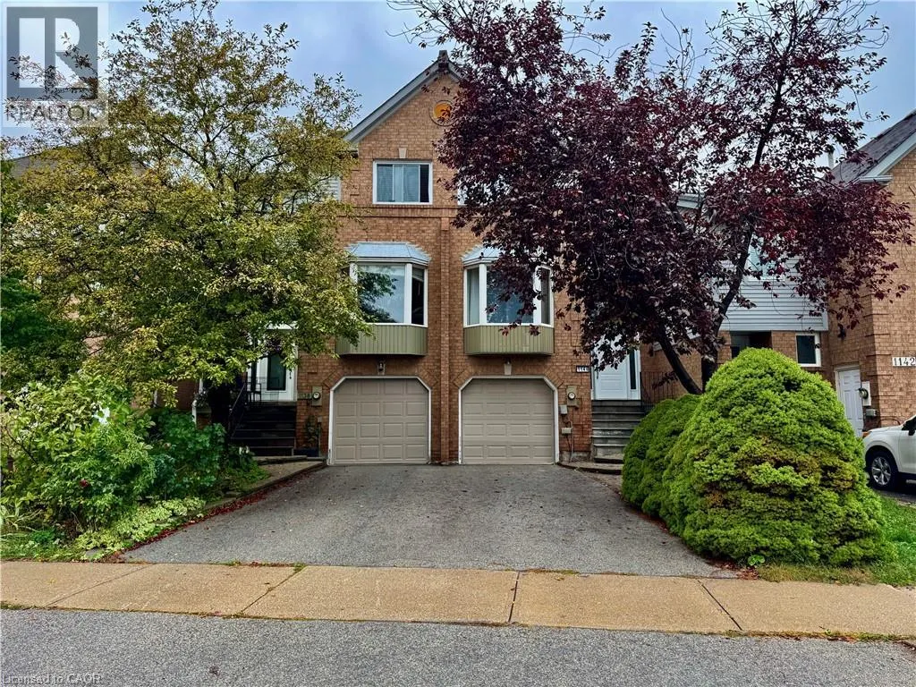 1140 LINDSAY Drive