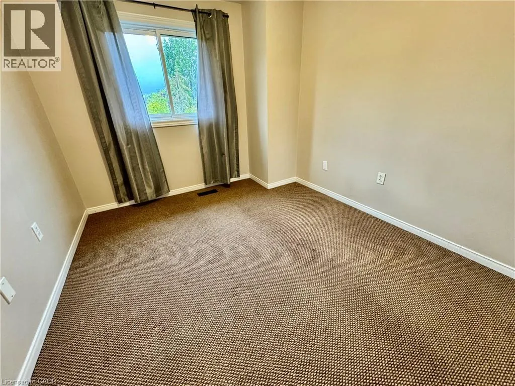 1140 LINDSAY Drive