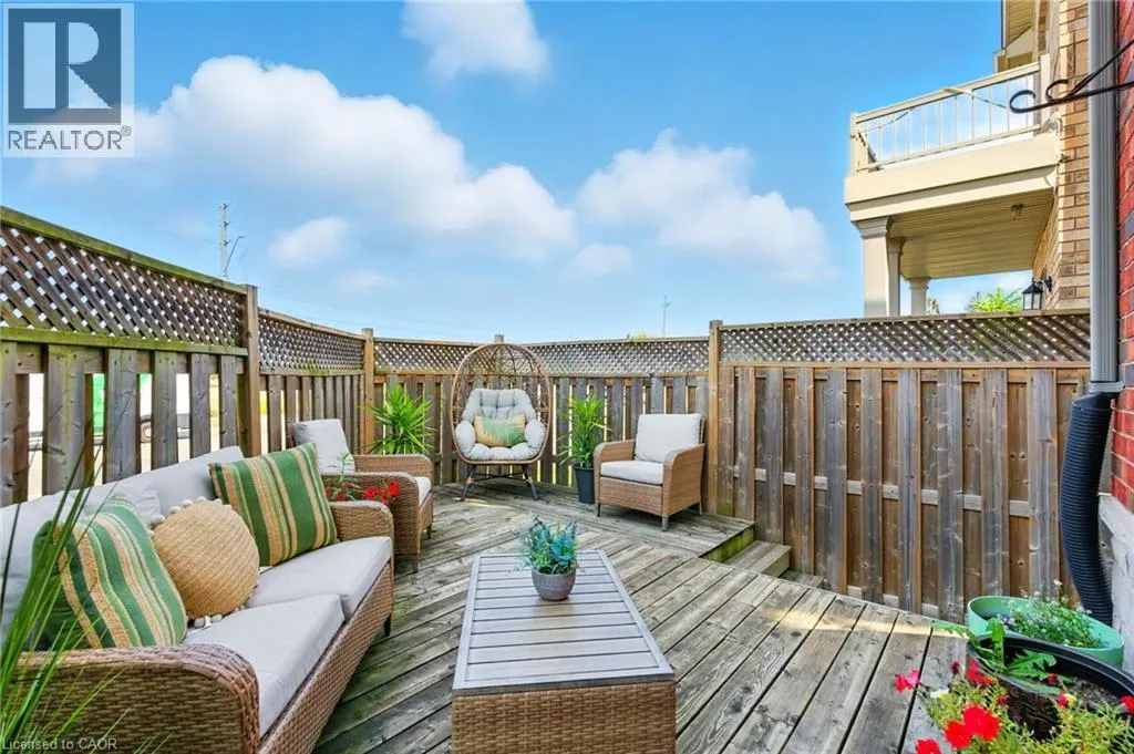 1533 UPPER SHERMAN Avenue