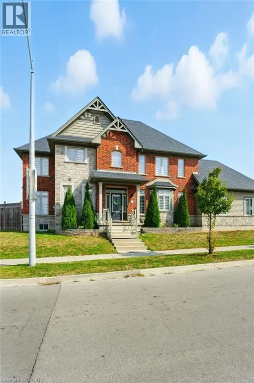 1533 UPPER SHERMAN Avenue