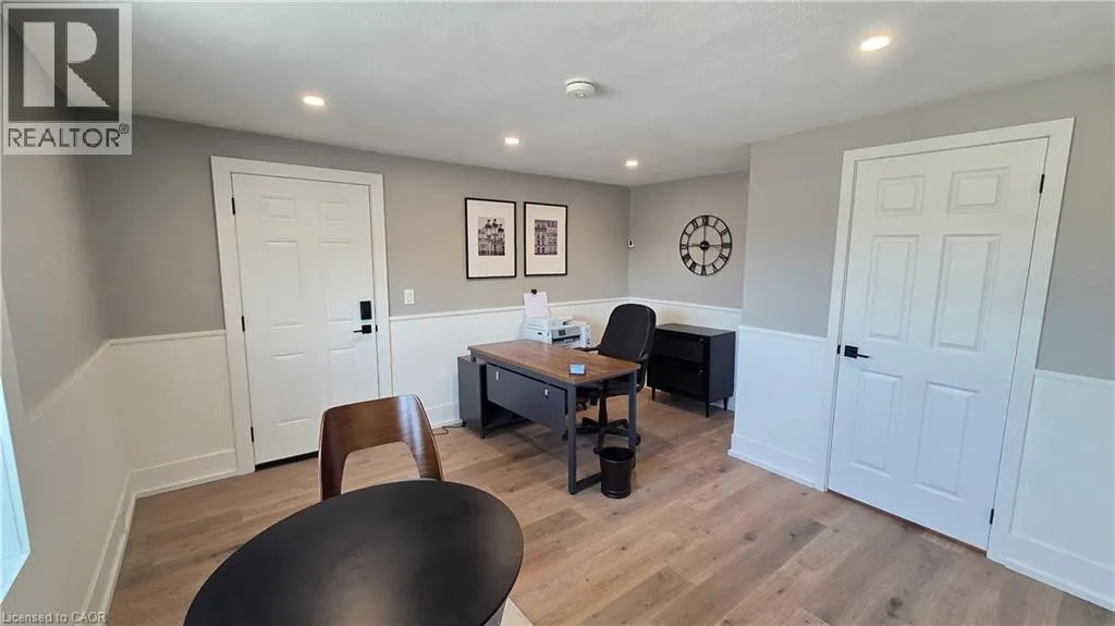219 ST CATHARINES Street Unit# 1, #1