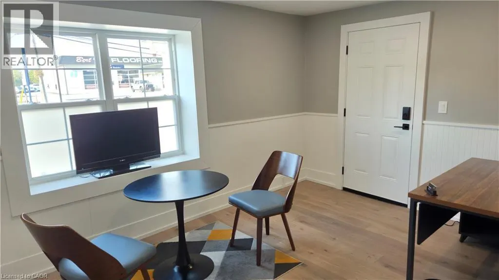219 ST CATHARINES Street Unit# 1, #1