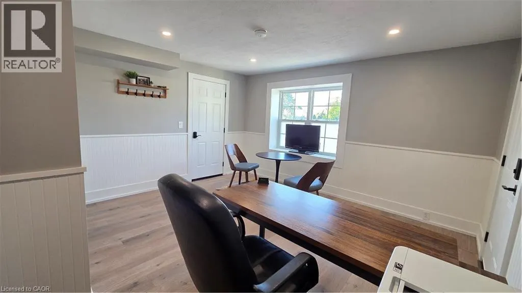219 ST CATHARINES Street Unit# 1, #1
