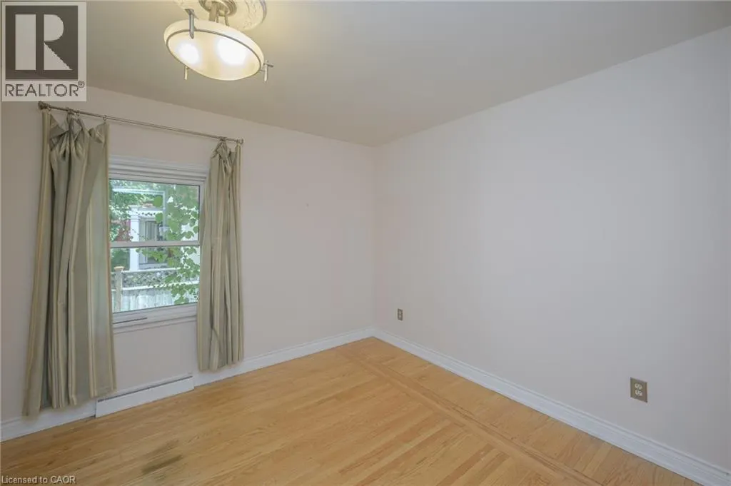 374 SPRUCE Street