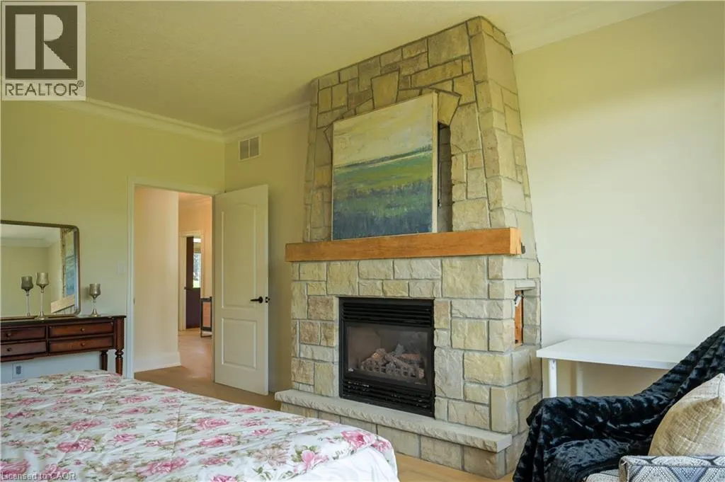 214 & 218 MAPLE Avenue