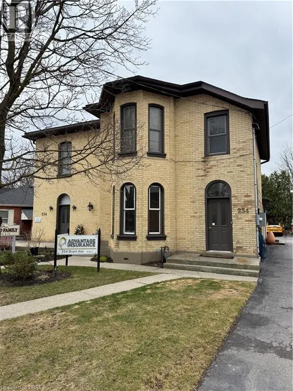 254 BRANT Avenue