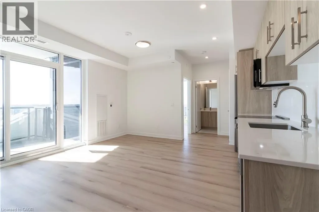 25 WELLINGTON Street S Unit# 1906, #1906