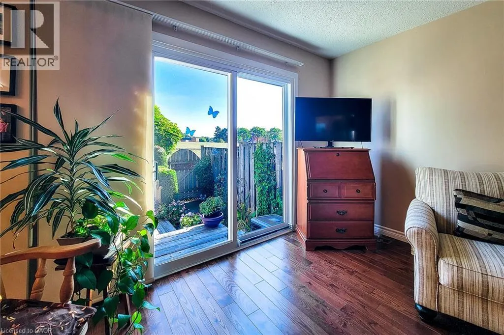 1115 PARAMOUNT Drive Unit# 88, #88