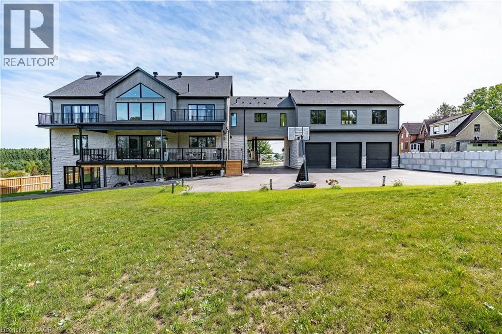 8920 WELLINGTON RD 124 Road