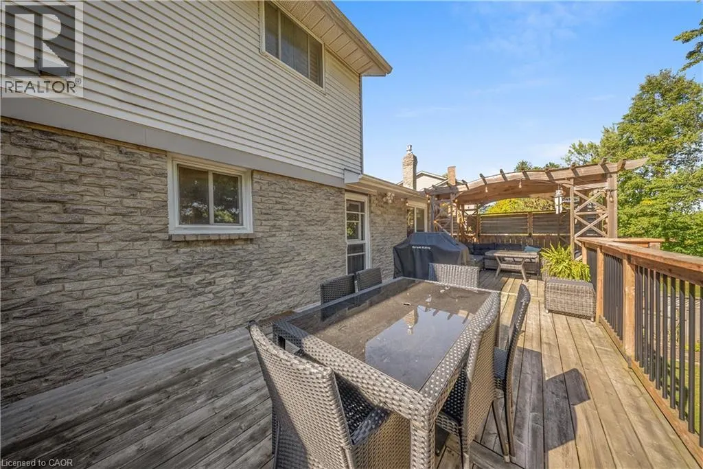 54 PATHFINDER Crescent