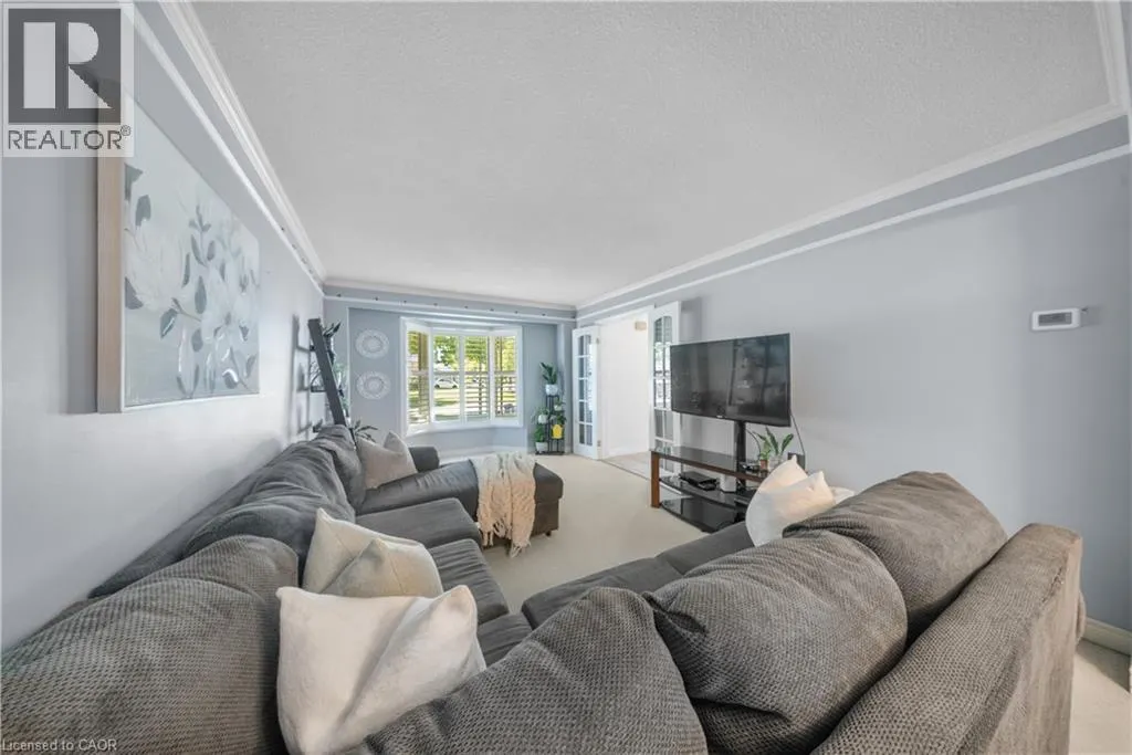 54 PATHFINDER Crescent