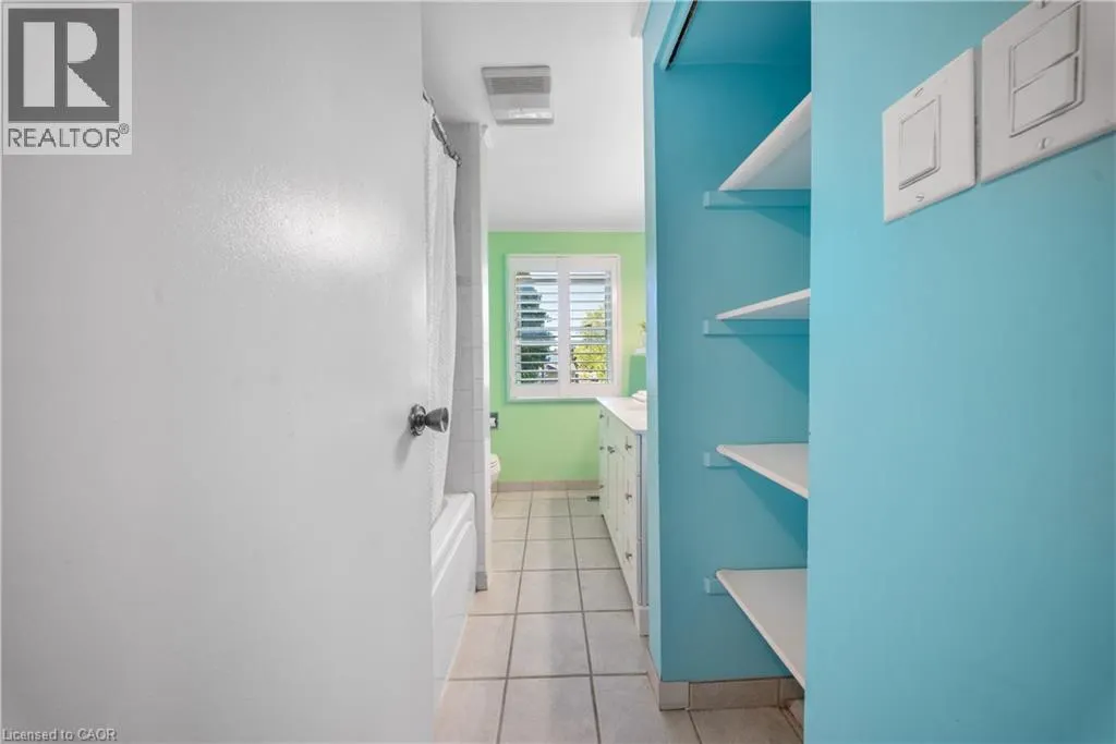 54 PATHFINDER Crescent