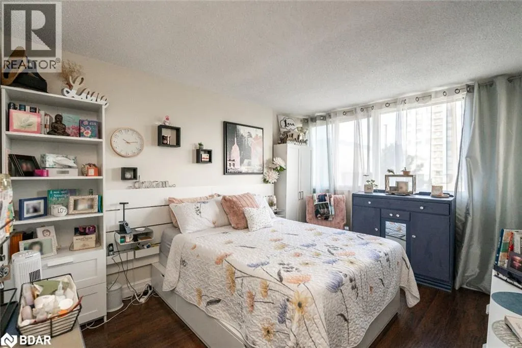 75 ELLEN Street Unit# 505, #505