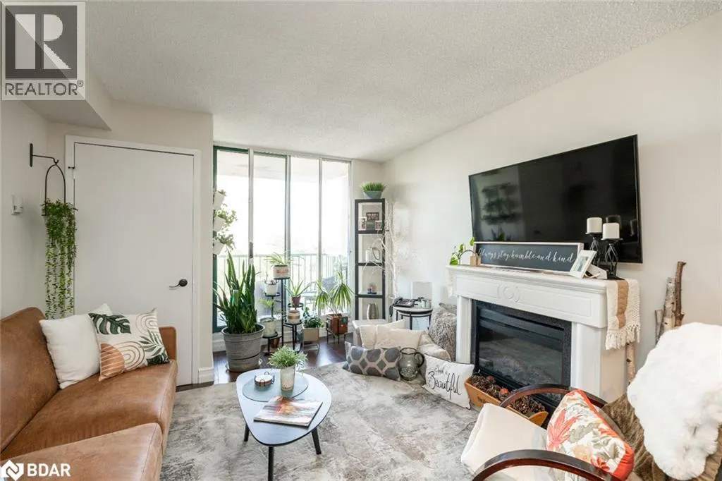 75 ELLEN Street Unit# 505, #505