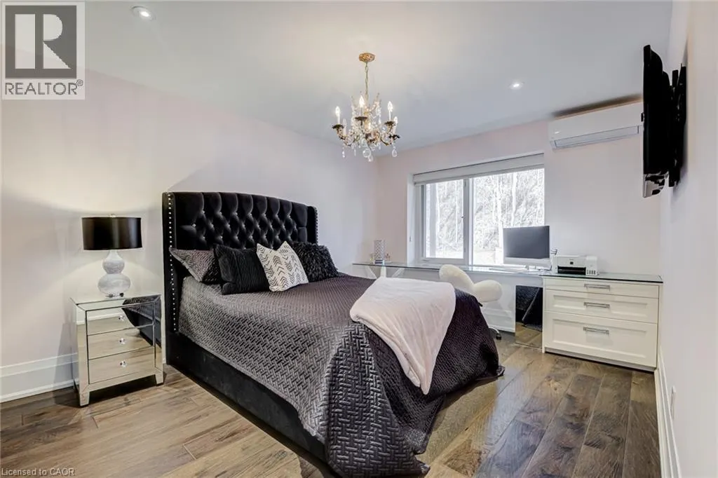 397 KING Street W Unit# 215, #215