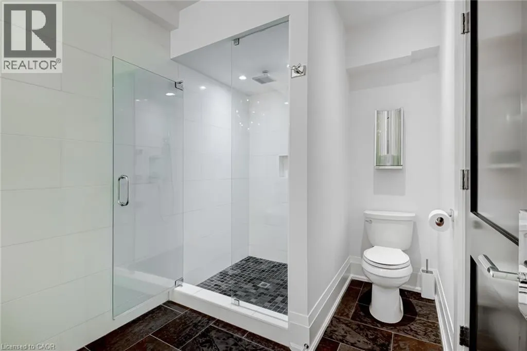 397 KING Street W Unit# 215, #215