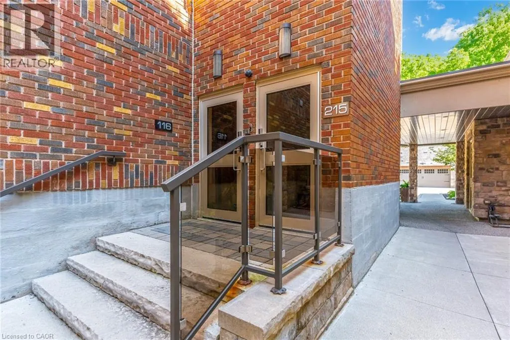 397 KING Street W Unit# 215, #215