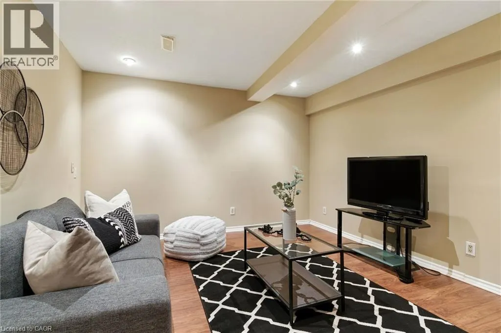 1860 UPPER GAGE Avenue Unit# 14, #14