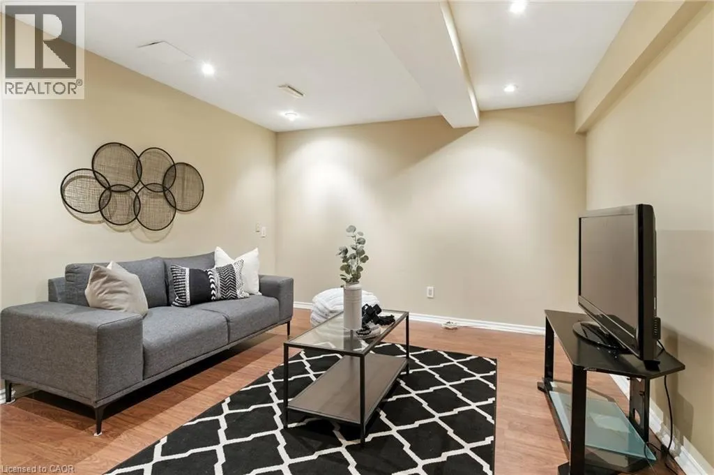 1860 UPPER GAGE Avenue Unit# 14, #14