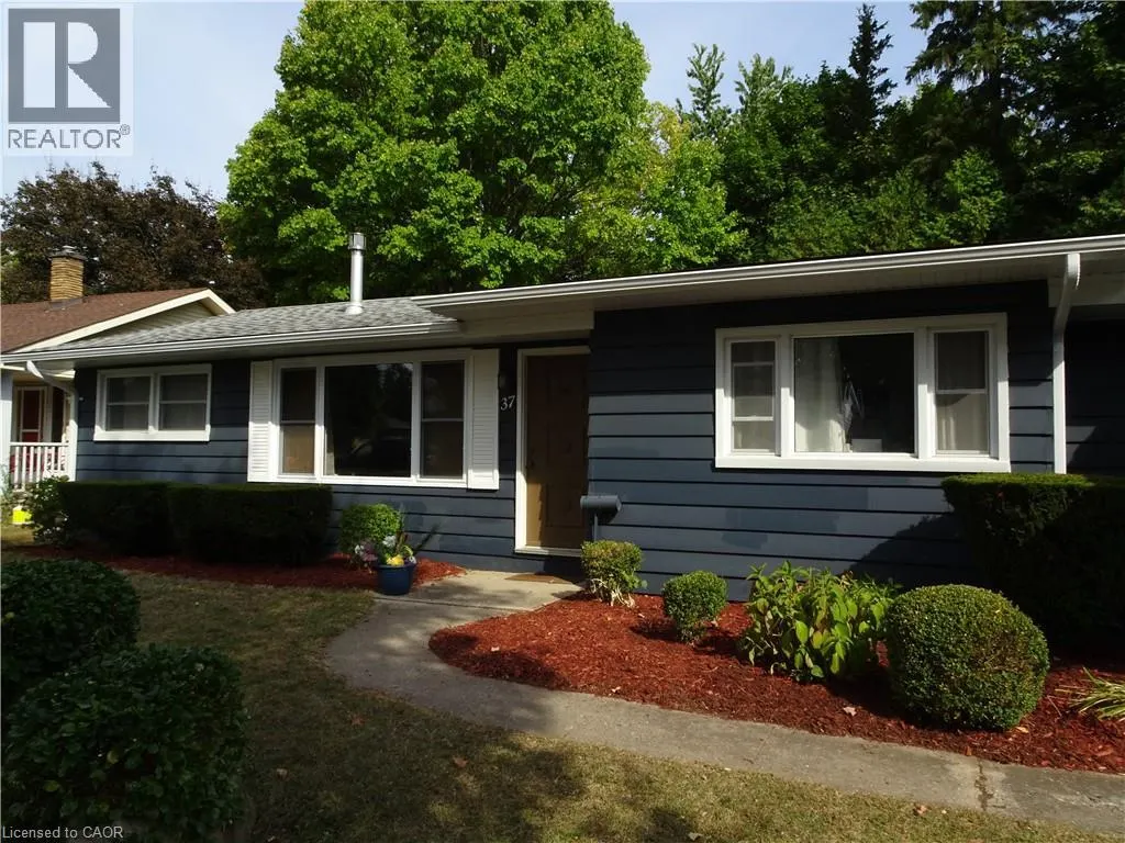 37 ARNELLA Crescent