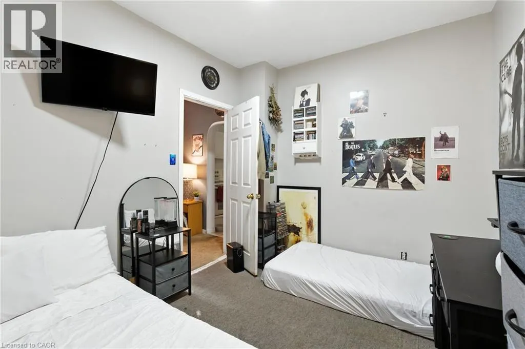 78 EAST 23RD Street