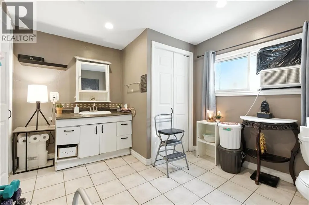78 EAST 23RD Street