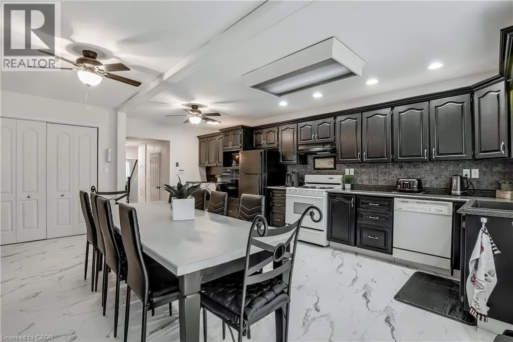 51 EAST 22ND Street