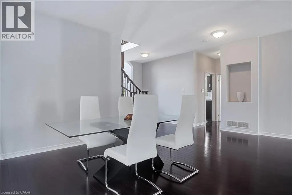 320 ROBERT FERRIE Drive