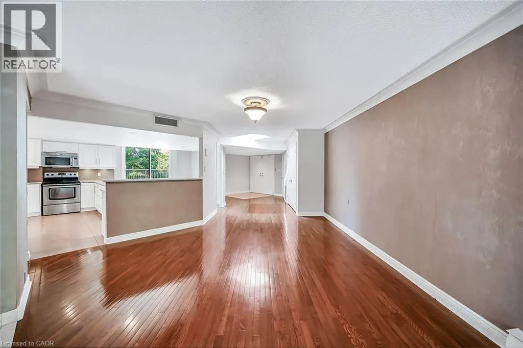 150 WILSON Street W Unit# PH1, #PH1