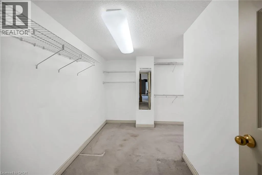 150 WILSON Street W Unit# PH1, #PH1