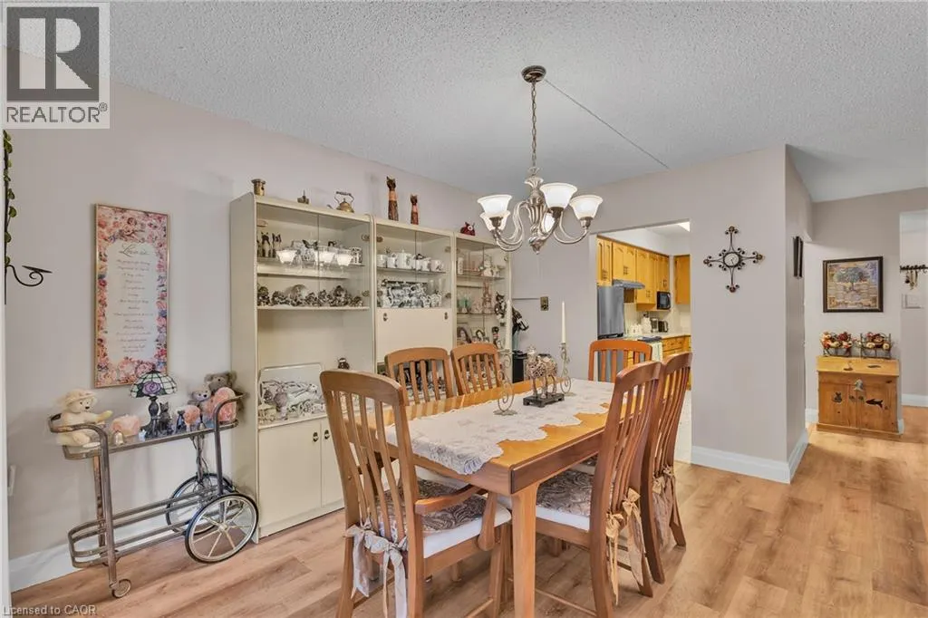 93 WESTWOOD Road Unit# 206, #206