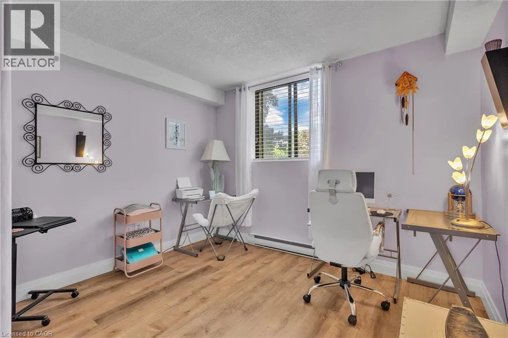 93 WESTWOOD Road Unit# 206, #206